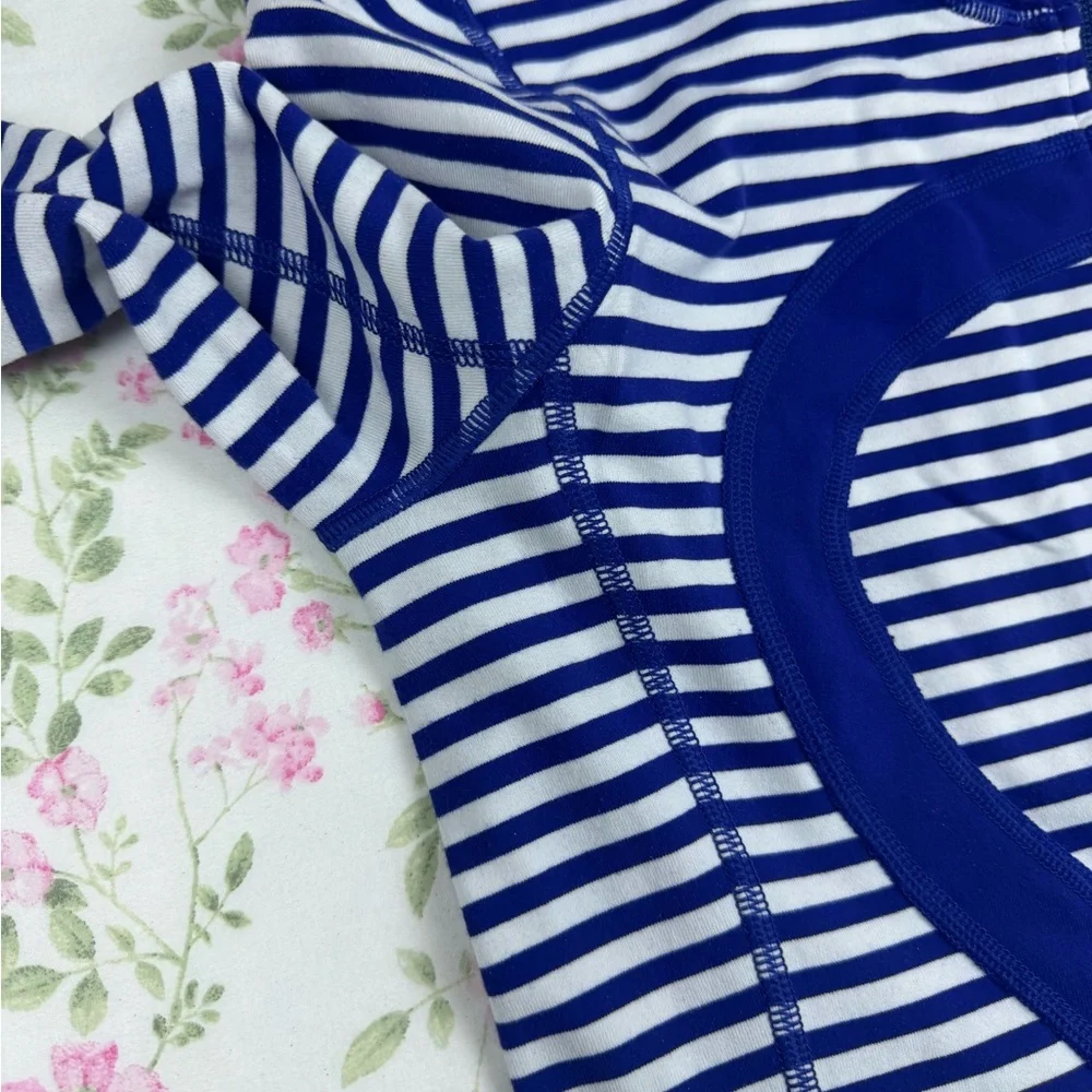 Lululemon In Stride Striped Zip Up Jacket 6 - Picture 8 of 16